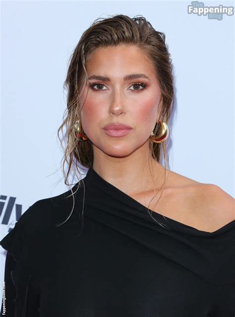 kara del toro nudes|Kara Del Toro Nude Photos & Leaked Videos